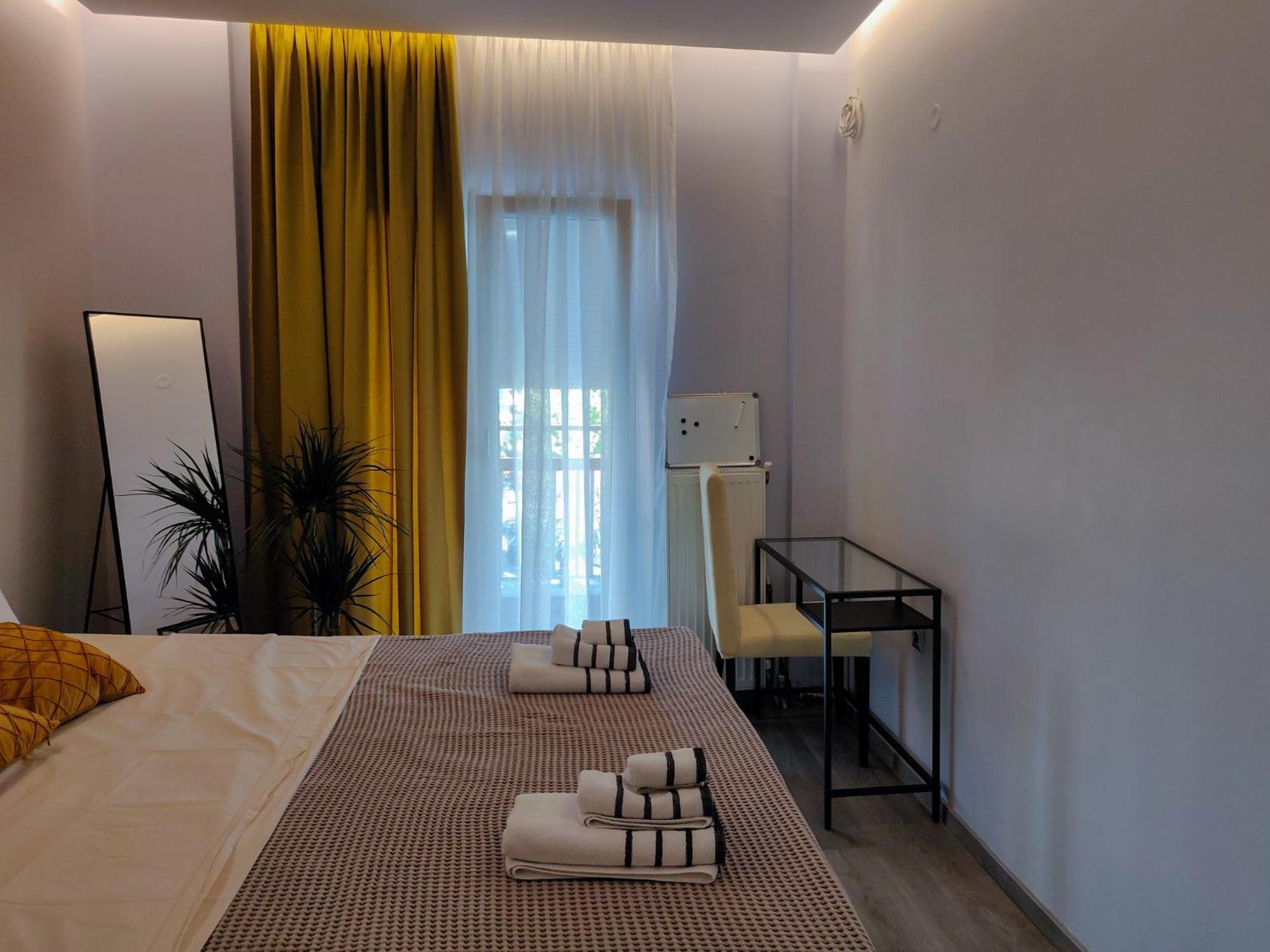 Luxury Suites With King-Sized Bed Thessaloniki Room photo